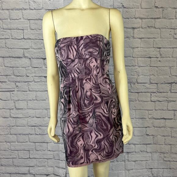 BCBGMaxAzria “Martina” Strapless Cocktail Dress purple and pink size 02 - Picture 3 of 12